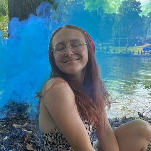 Meet your Posher, Ivy